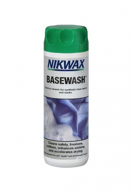 Nikwax Base Wash Sentetik Teknik İç Çamaşırları İçin Koku Gideren Temizleyici 